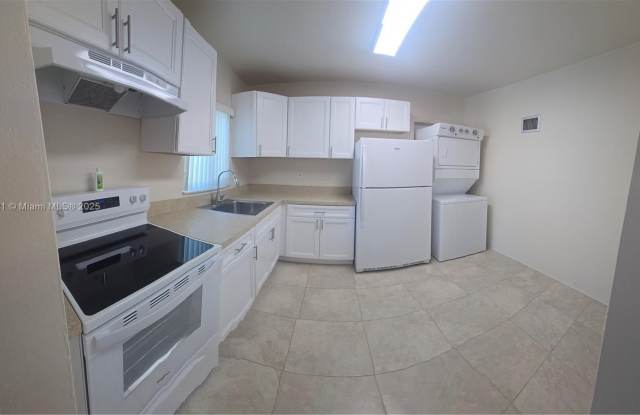 1603 Garfield St - 1603 Garfield Street, Hollywood, FL 33020