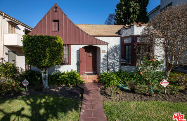 232 S DOHENY DR - 232 South Doheny Drive, Beverly Hills, CA 90211