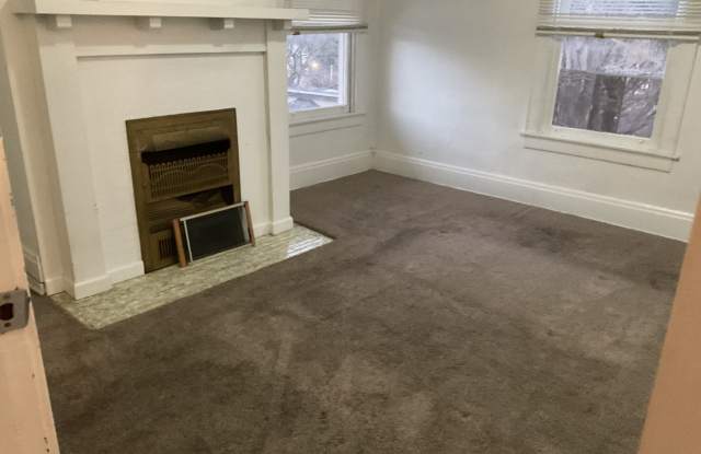 9922 Frankstown Road photos photos