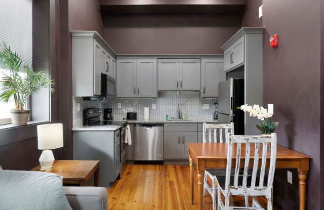 10 W Main St photos photos