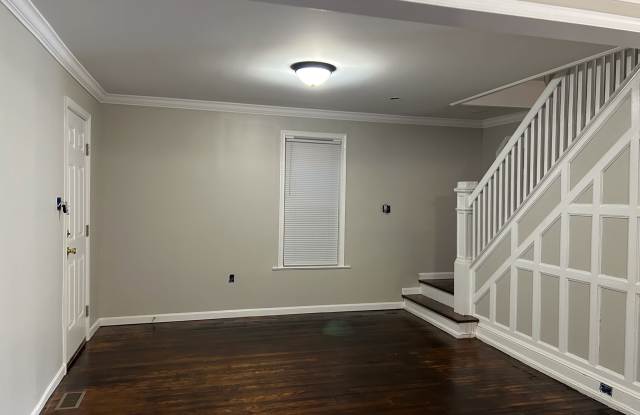 381 National Avenue photos photos
