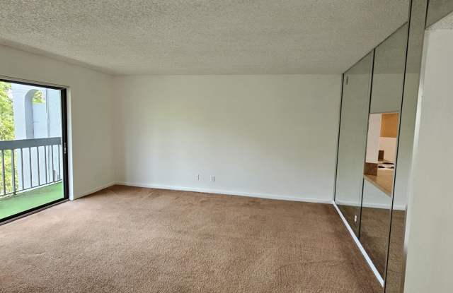 2050 North Congress Avenue photos photos