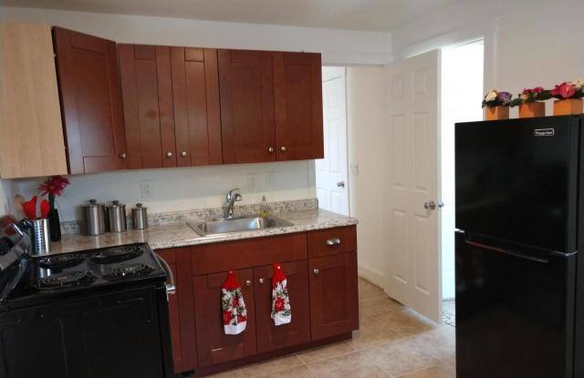 320 N 13th Pl Gallery 4