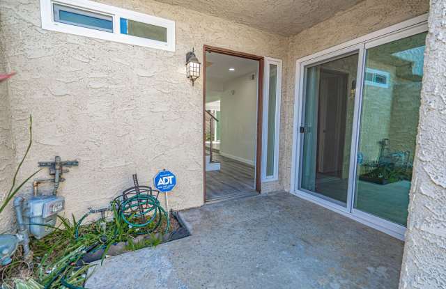 4 Bedroom Condo for Rent in Panorama City! Gallery 3