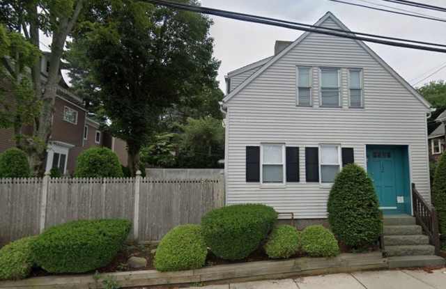 126 Lowell St photos photos