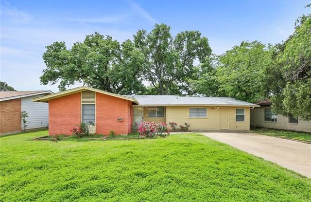 2816 Vassar Drive - 2816 Vassar Drive, Irving, TX 75062