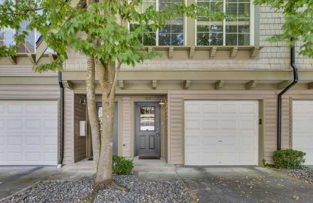 Redmond 2 bedroom plus Den in Taluswood! photos photos