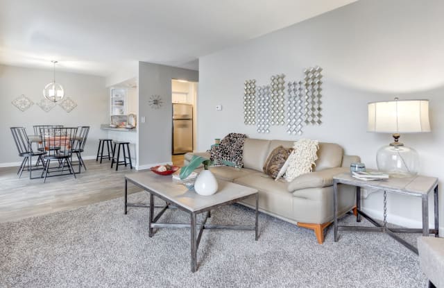 Briarbrook Apartment Homes photos photos
