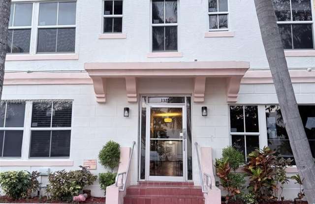 1320 Drexel Ave photos photos