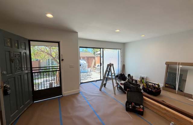 Completely Remodeled 3-Bedroom Home with Open-Concept Living photos photos Completely Remodeled 3-Bedroom Home with Open-Concept Living photos photos