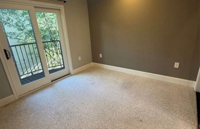 158 South Sierra Madre Boulevard Gallery 2