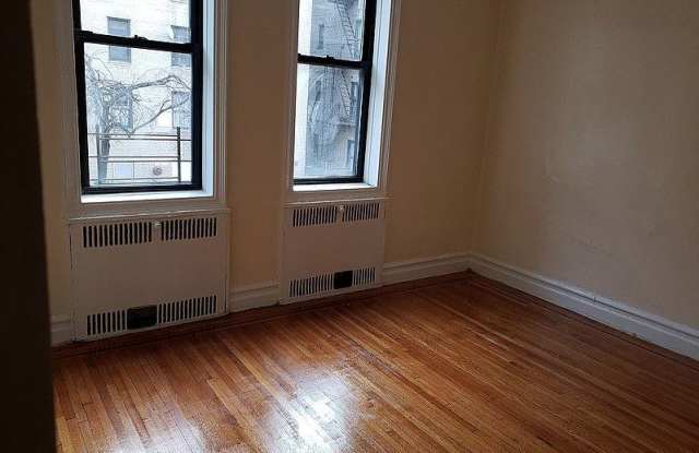 354 Franklin Avenue Gallery 2