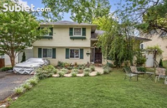 5812 Greentree Road - 5812 Greentree Road, Bethesda, MD 20817