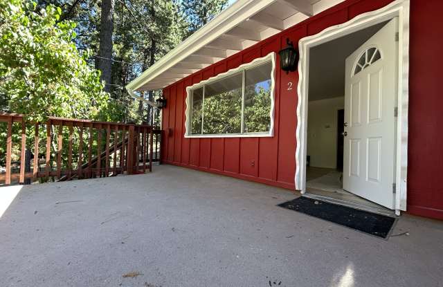 31788 Panorama Dr Gallery 1
