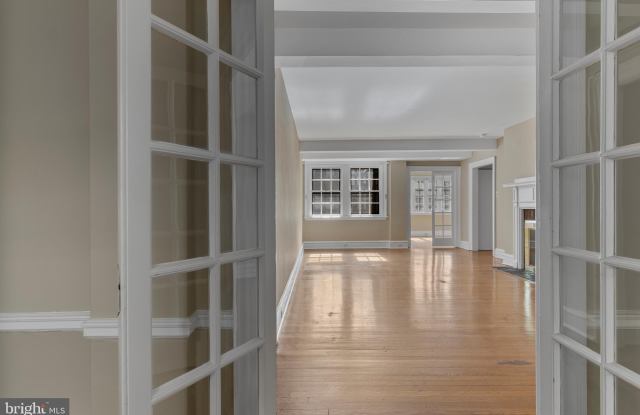 415 CITY Avenue unit: H-2 photos photos