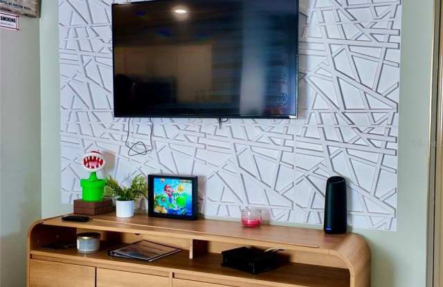 1106 MARINER CAY Drive Gallery 4