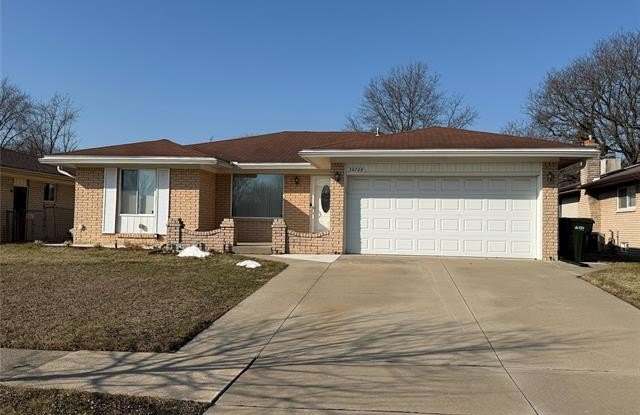 39725 Crystal Drive photos photos