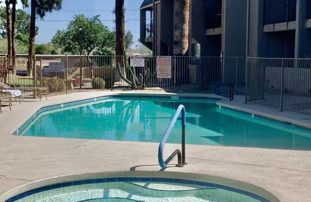 7430 E CHAPARRAL Road Gallery 3