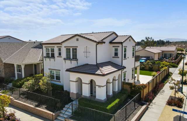 Beautiful Sea Haven Home - Available January 1st! - 2974 Bluffs Drive, Marina, CA 93933