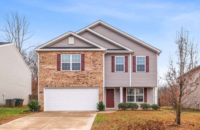 Newer Home in Reedy Fork, So Many Upgrades, SS Appliance, Loft, Garage, Fenced! - 5026 Black Forest Drive, Greensboro, NC 27301