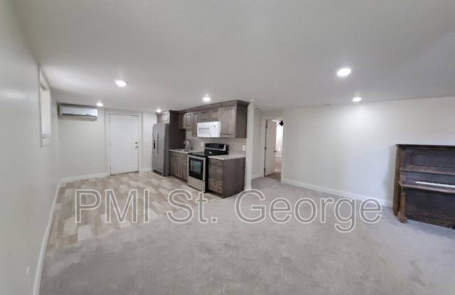 1065 N Canyon Street B South Gallery 2