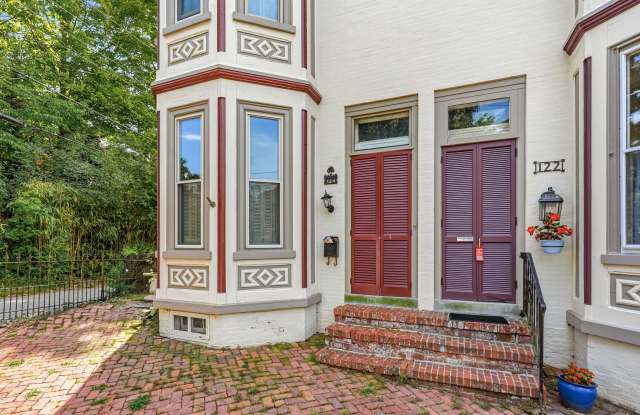 124 East Biddle Street - 1 Gallery 2