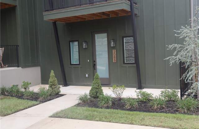 2085 E Roe Terrace Gallery 2