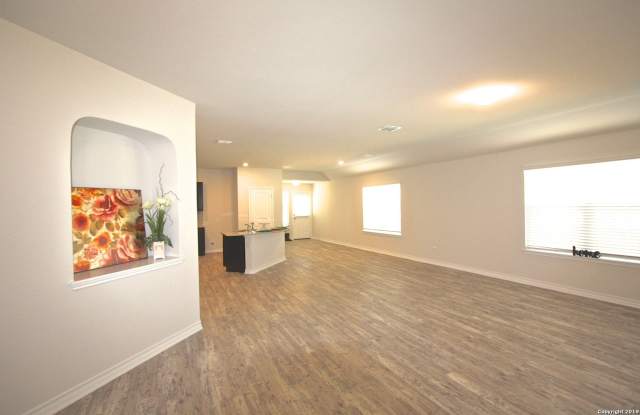 11947 Pearl Jubilee Gallery 4
