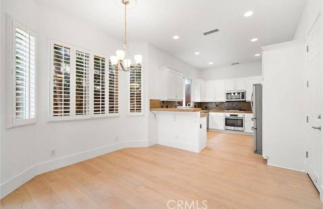 265 Mesa Drive Gallery 2