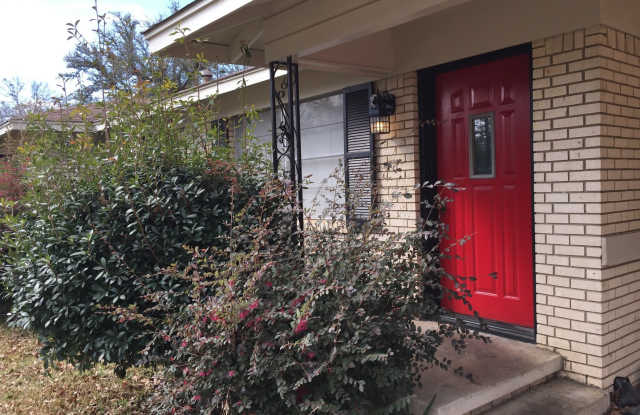 3/2 with carport fenced yard pet friendly photos photos