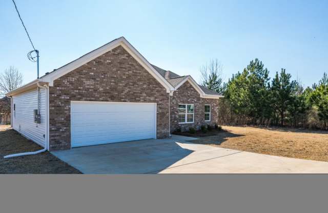 "Stunning Home in Pleasant Grove – Spacious, Modern, and Ready for You!" Gallery 3