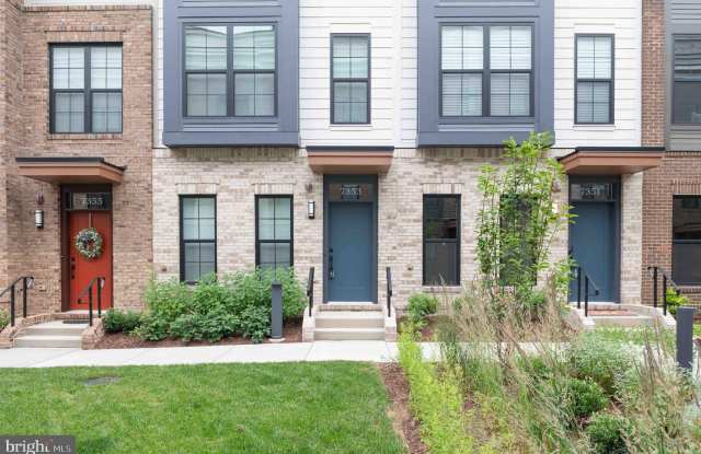7353 BLADE DRIVE photos photos