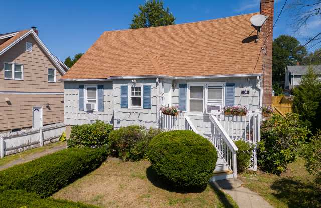 30 Florence Ave - 30 Florence Avenue, Milford city, CT 06460