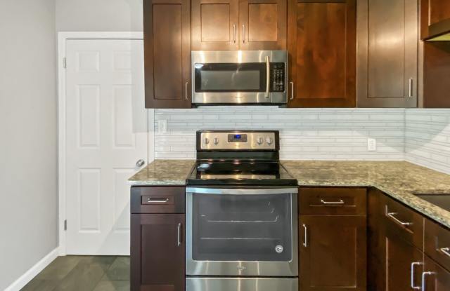 5341 King Court Gallery 4