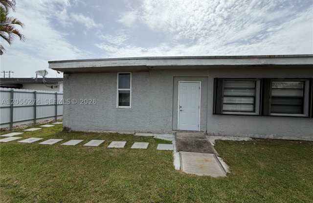 26162 SW 123rd Pl photos photos