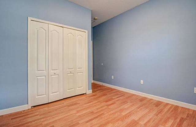11228 Flora Springs Drive Gallery 4