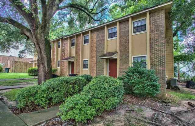 1248 Chee Ln - 1248 Chee Lane, Tallahassee, FL 32304 1248 Chee Ln - 1248 Chee Lane, Tallahassee, FL 32304