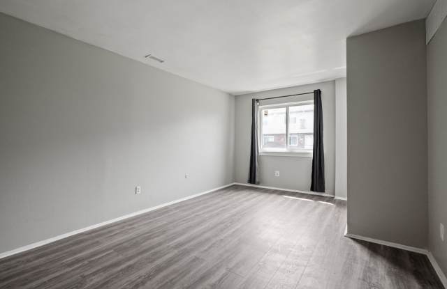 11286 Goddard Court Gallery 3