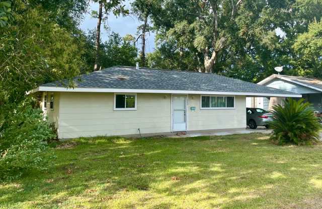 Port Allen-Great Location near historic downtown with new finishings! photos photos