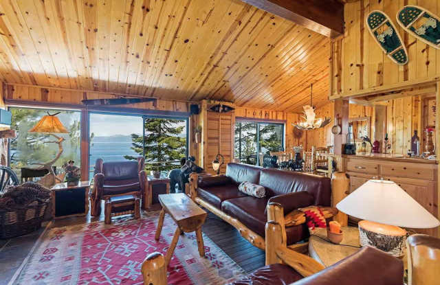 Beautiful west shore lakefront home in Tahoma - 8769 Rubicon Drive, El Dorado County, CA 96142