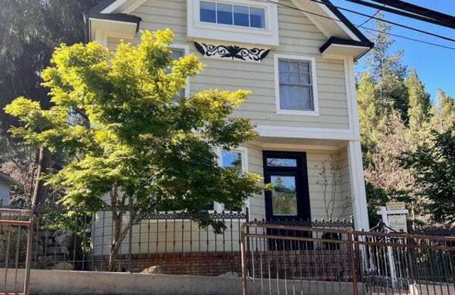 126 Boulder Street photos photos