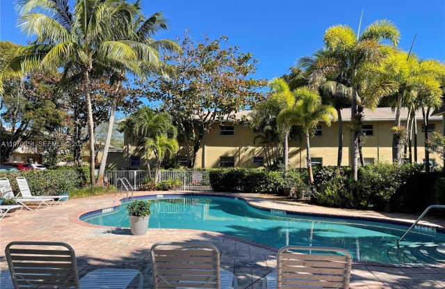 2607 NE 8th Ave photos photos 2607 NE 8th Ave photos photos