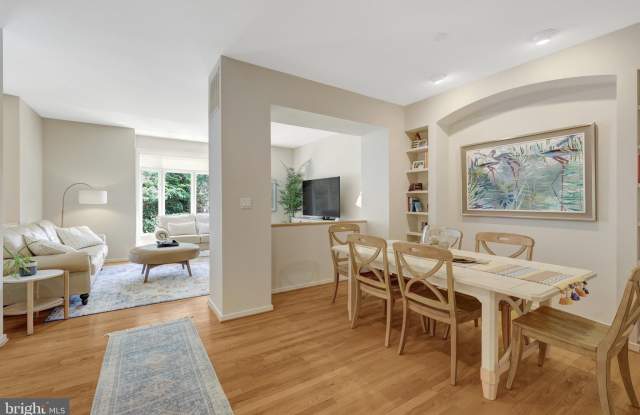 11509 HEMINGWAY DRIVE Gallery 4