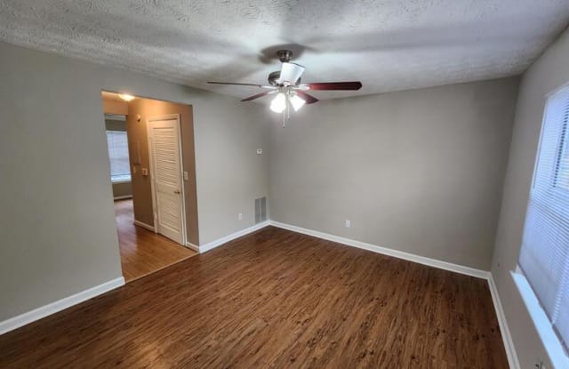 4256 Worth St SW - 4256 Worth Street, Acworth, GA 30101