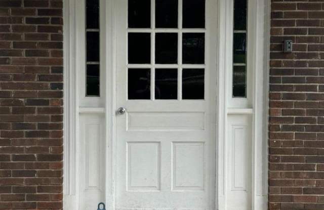 37 E Main St photos photos