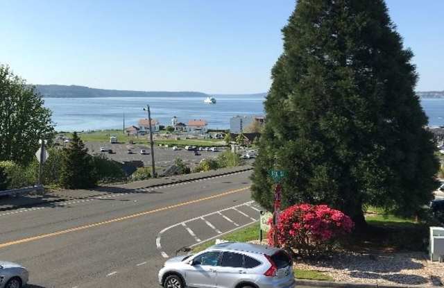 301 Lincoln Avenue #U-1 - 301 Lincoln Ave, Mukilteo, WA 98275