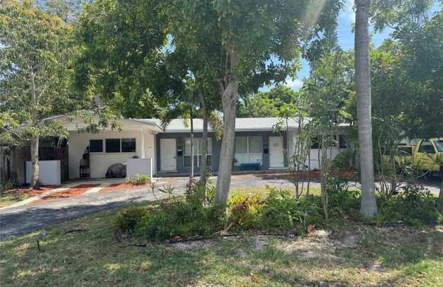 1432 NE 56th Ct photos photos