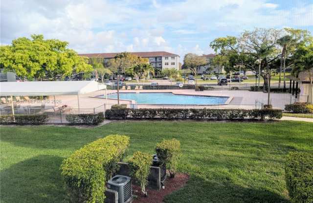 151 SW 135th Ter photos photos