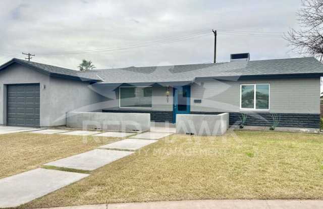 909 W 17th Pl photos photos