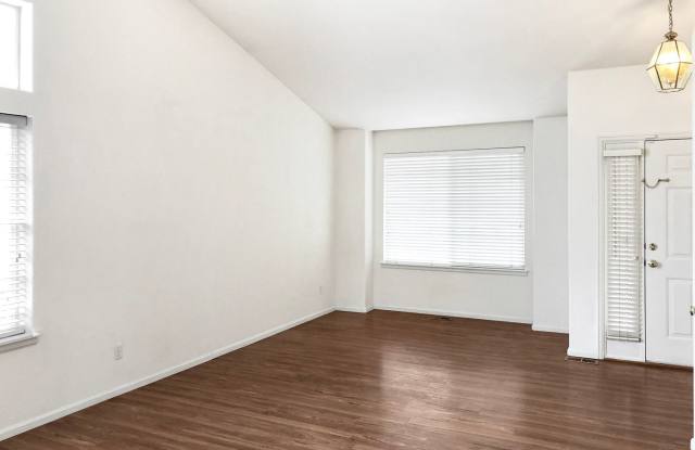3666 W. Greensborough Pl. Gallery 2